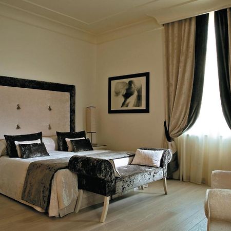 Albergo Palazzo Decumani Napoli Camera foto