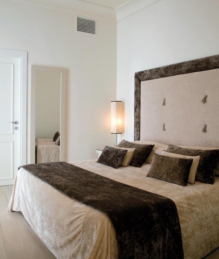 Albergo Palazzo Decumani Napoli Esterno foto