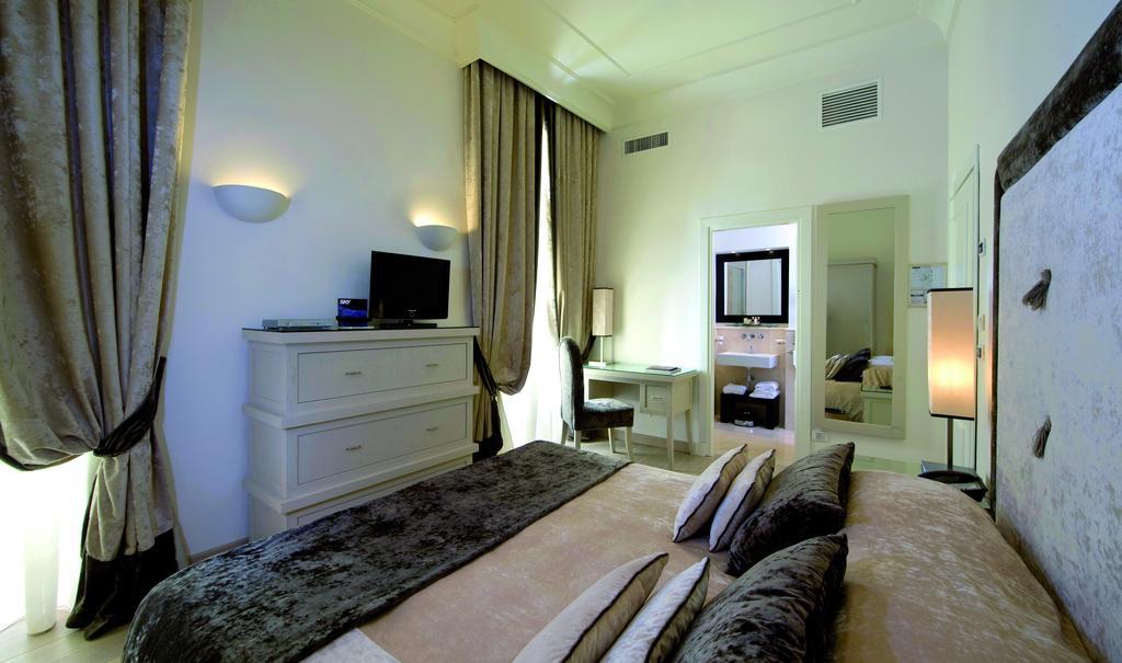 Albergo Palazzo Decumani Napoli Esterno foto